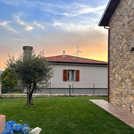 Il Paradiso Di Pietra *