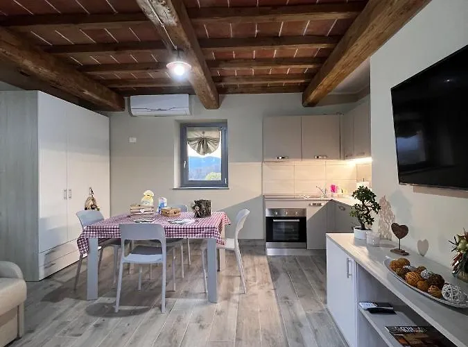 Il Paradiso Di Pietra *